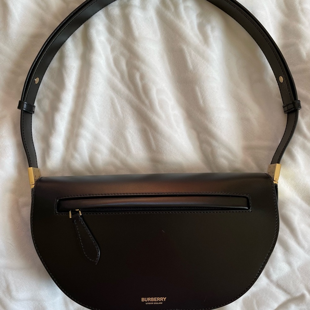 Authentic Burberry Small Leather Olympia Bag - Picture 7 of 16